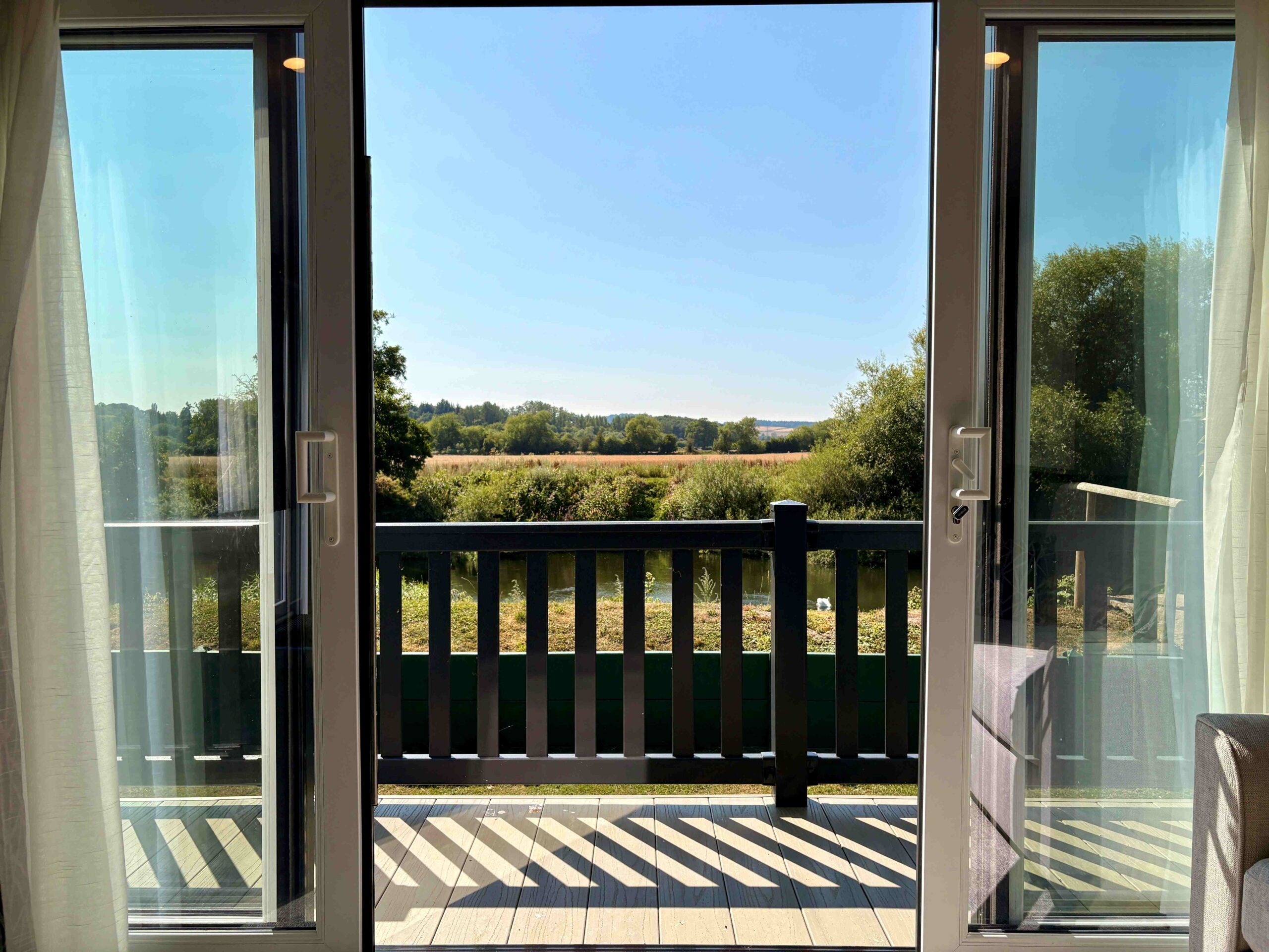 Riverside, Valley, or Countryside? Finding the Perfect Location for Holiday Home Ownership